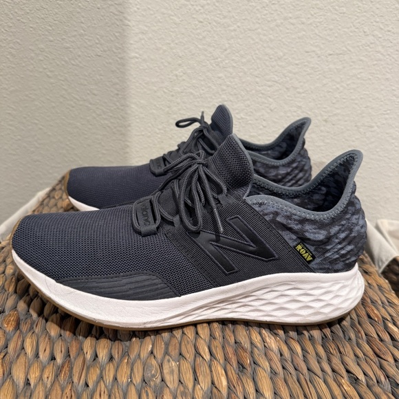 New Balance Fresh Foam Roav - Grey - Picture 3 of 9